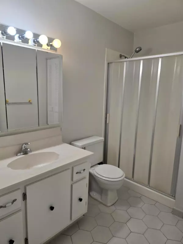 West Palm Beach, FL 33411,163 Lake Gloria Drive DR