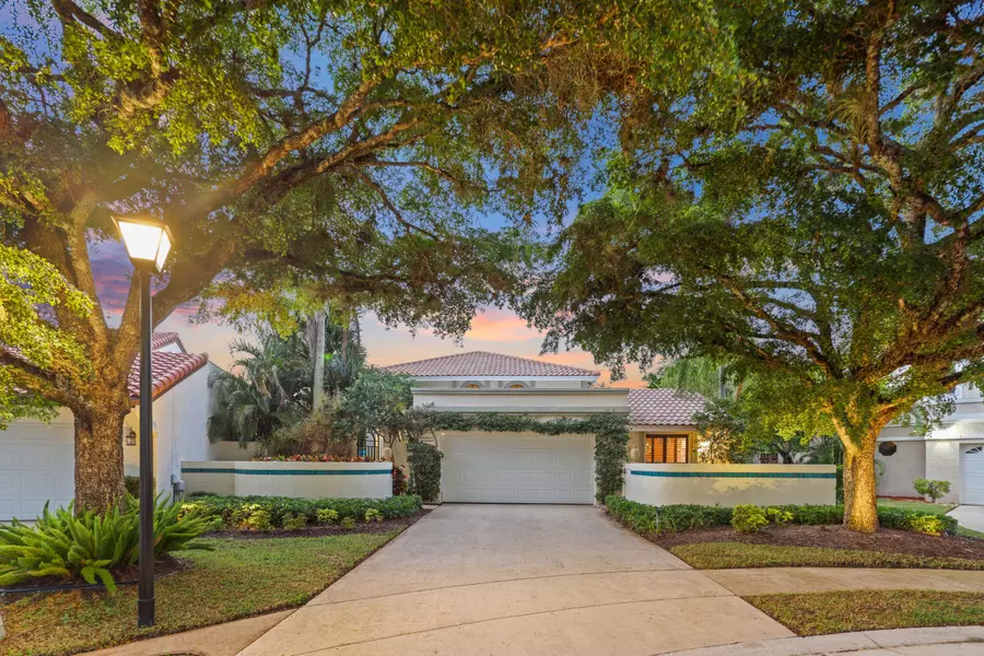 16673 Madrid CT, Delray Beach, FL 33484