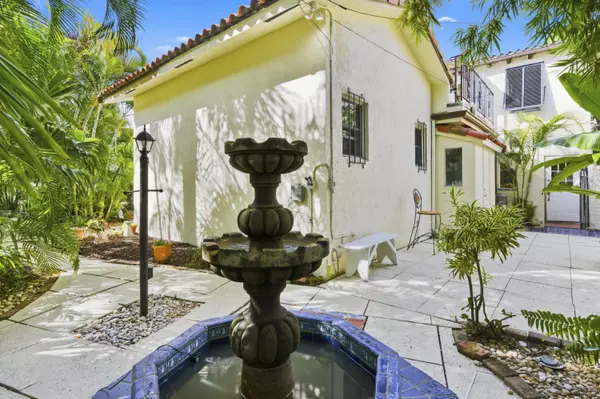 West Palm Beach, FL 33401,281 Granada RD