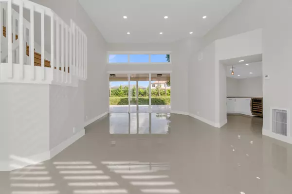 Boca Raton, FL 33434,9645 N Carousel CIR