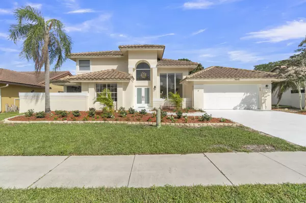 9645 N Carousel CIR, Boca Raton, FL 33434