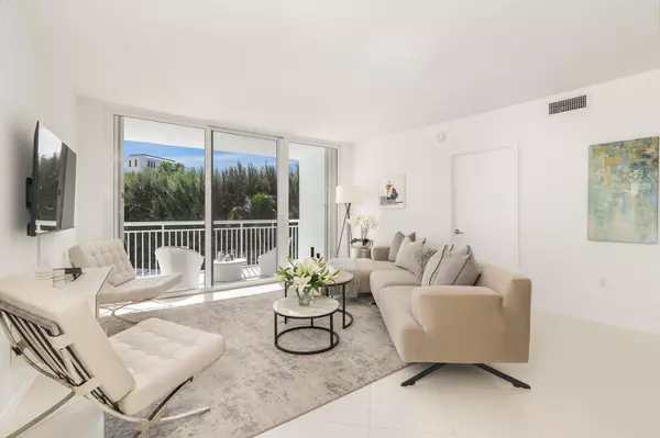 Palm Beach, FL 33480,2780 S Ocean BLVD 311