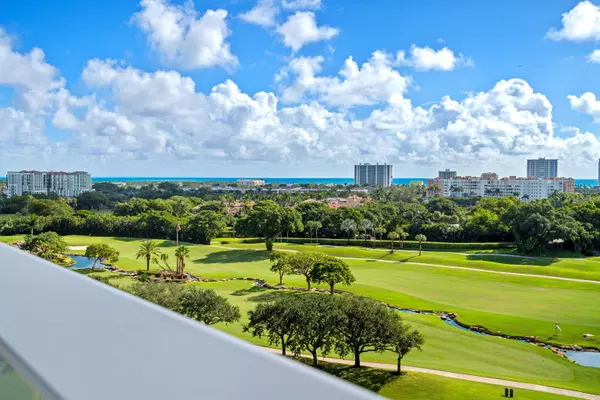 220 SE Mizner BLVD Ph-24, Boca Raton, FL 33432