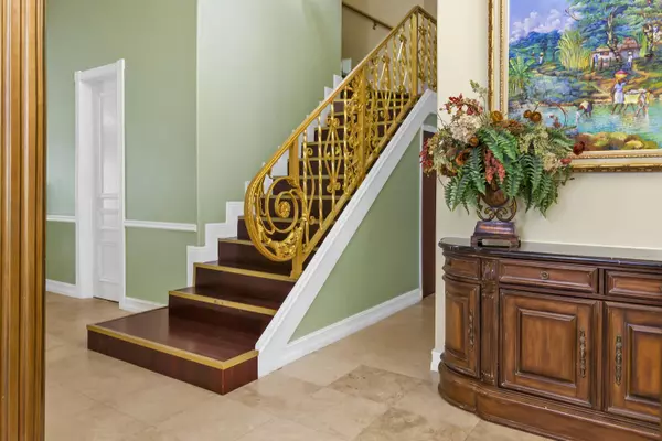 West Palm Beach, FL 33412,12121 N 70th PL