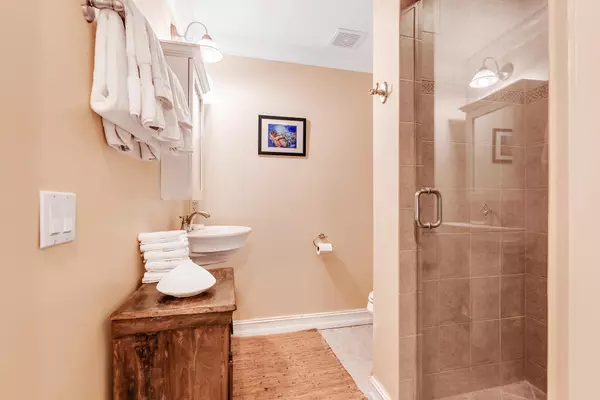 Lake Worth Beach, FL 33460,218 S Federal HWY 2