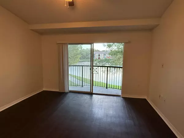 West Palm Beach, FL 33417,4179 N Haverhill RD 603