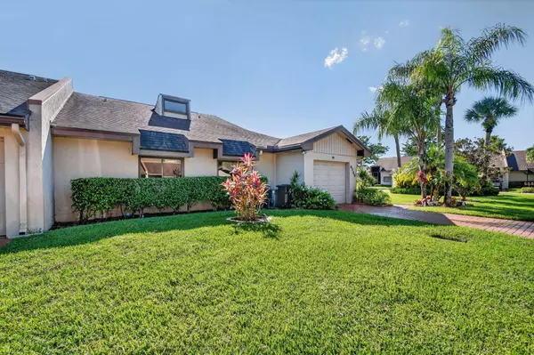 Lake Worth, FL 33467,6750 Versailles CT