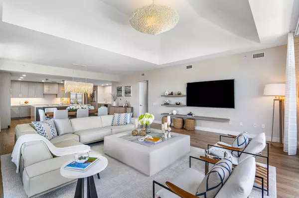 Palm Beach Shores, FL 33404,184 Lake DR 2203