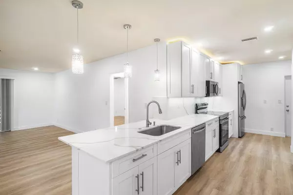 Boca Raton, FL 33432,434 SW 9th ST A