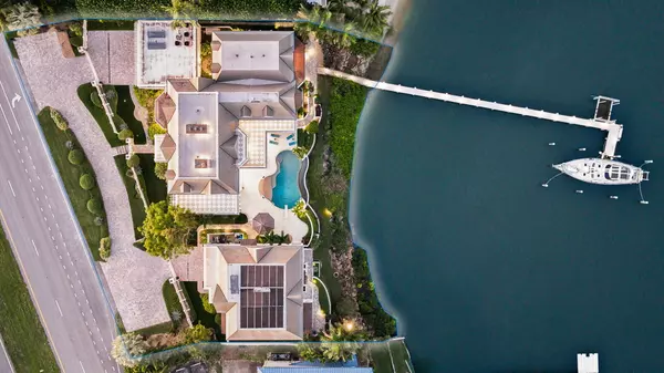 Jupiter, FL 33469,17667 SE Federal HWY