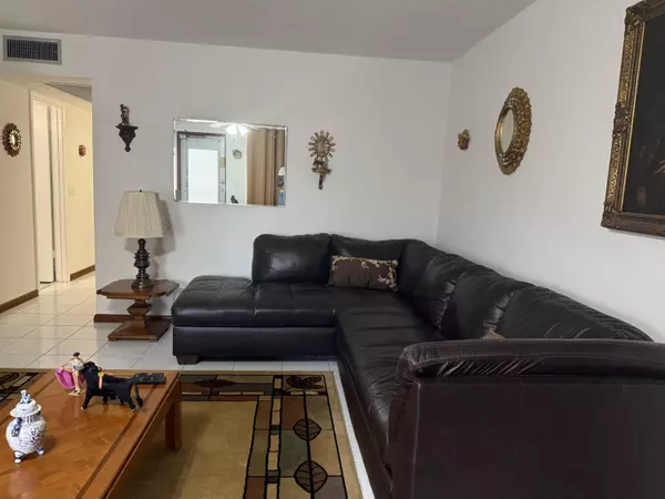 West Palm Beach, FL 33417