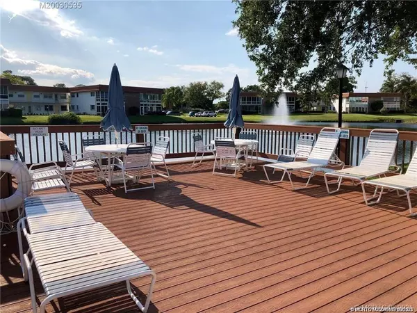 Stuart, FL 34994,1225 NW 21st ST 3-311