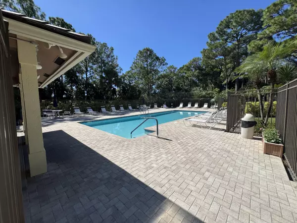 Greenacres, FL 33413,2705 Pointe CIR