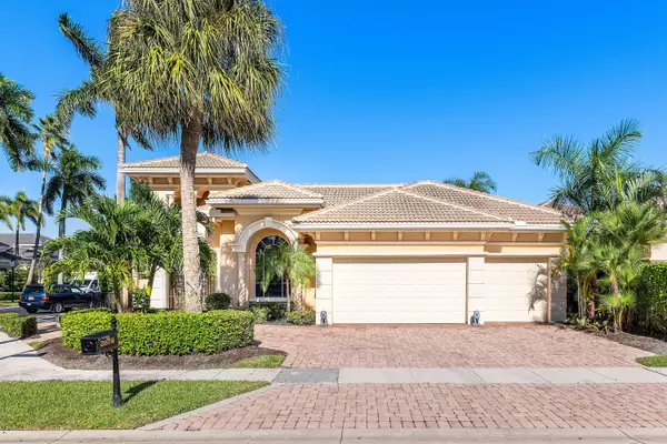 3879 Landings DR, Boca Raton, FL 33496