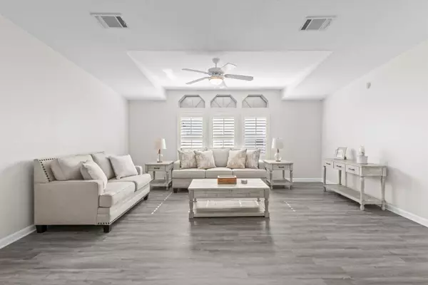 Port Saint Lucie, FL 34952,8101 Long DR