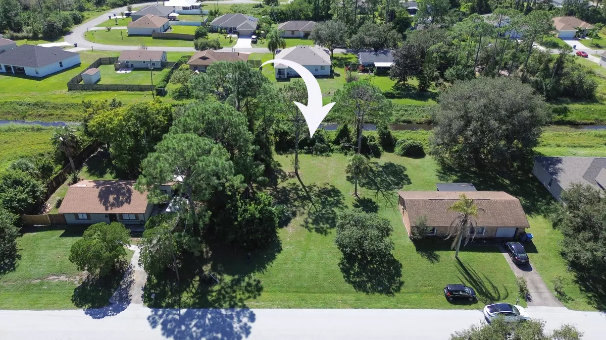 Palm Bay, FL 32909,1374 SE Waffle ST