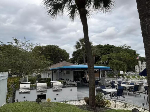 Pompano Beach, FL 33069,2691 S Course DR 408