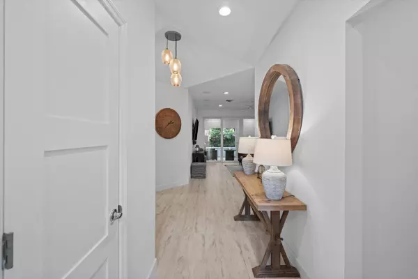 Jupiter, FL 33458,106 Toteka CIR