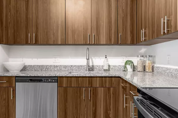 Palm Springs, FL 33461,4250 Lakewood RD 101