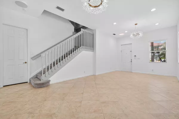 Boynton Beach, FL 33436,1070 Grove Park CIR