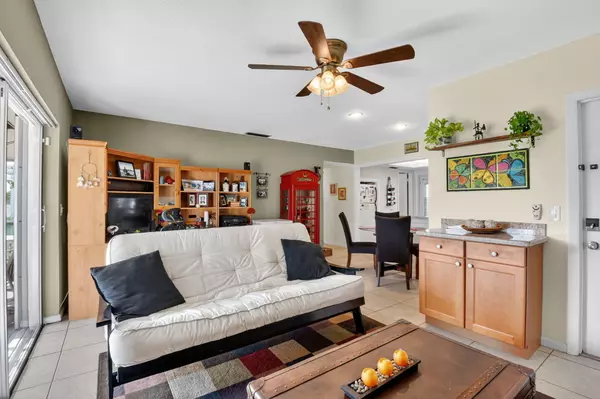 Boynton Beach, FL 33435,312 NE 17th AVE 203