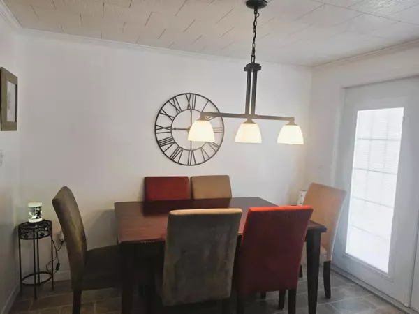 Lantana, FL 33462,4058 5th AVE