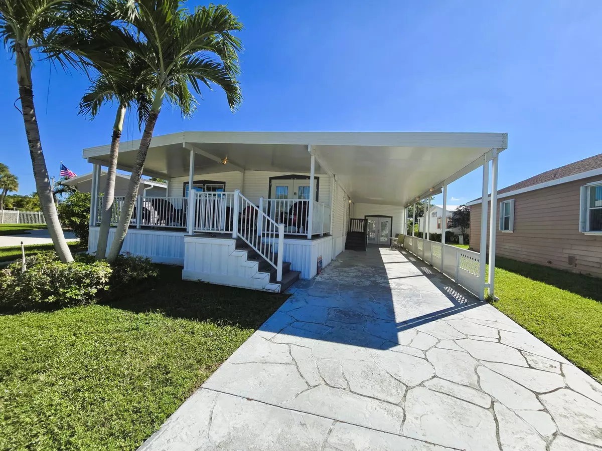 Lantana, FL 33462,4058 5th AVE