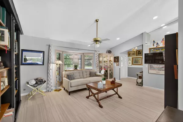 Palm Beach Gardens, FL 33418,13 Saint Giles RD