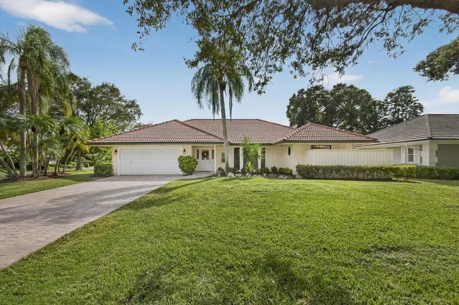 13 Saint Giles RD, Palm Beach Gardens, FL 33418