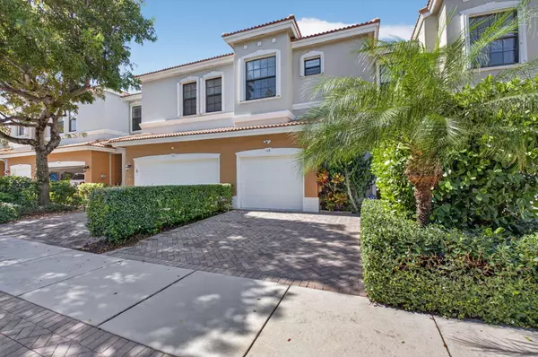 Delray Beach, FL 33484,148 W Astor CIR
