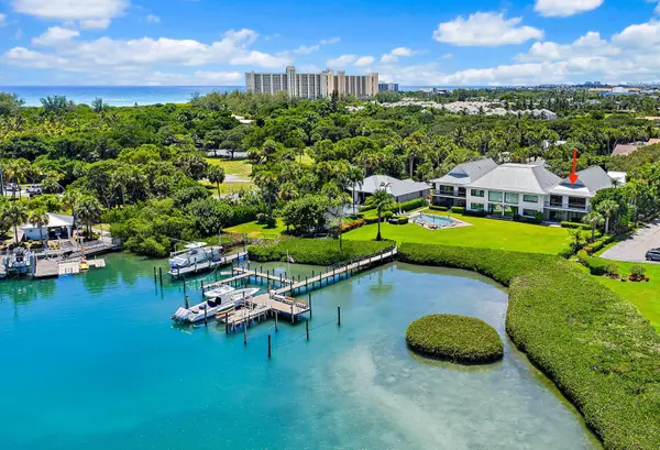 851 Saturn ST #F, Jupiter, FL 33477