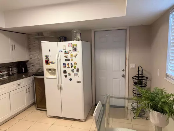 Lake Worth, FL 33461,813 Fairview ST