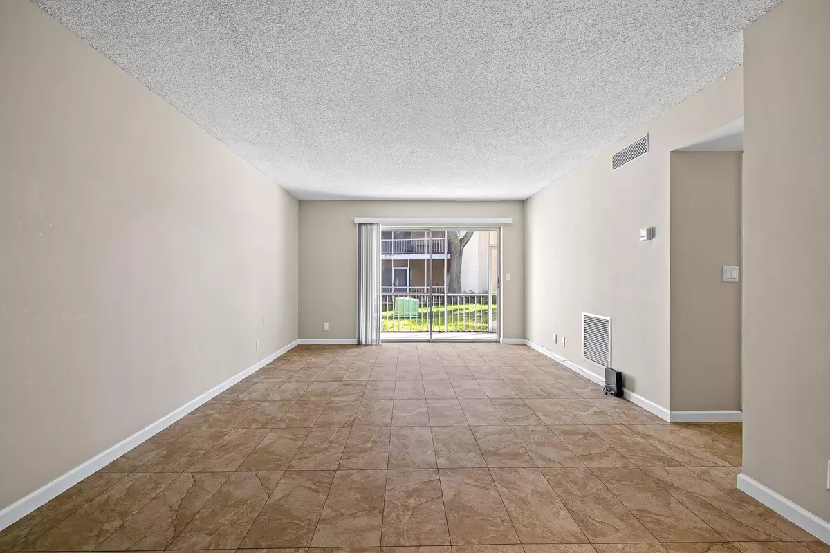 Boca Raton, FL 33486,608 NW 13 ST