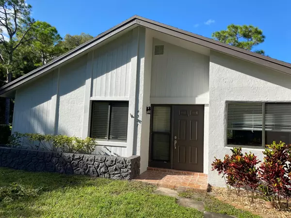 4327 N Palm Forest DR, Delray Beach, FL 33445