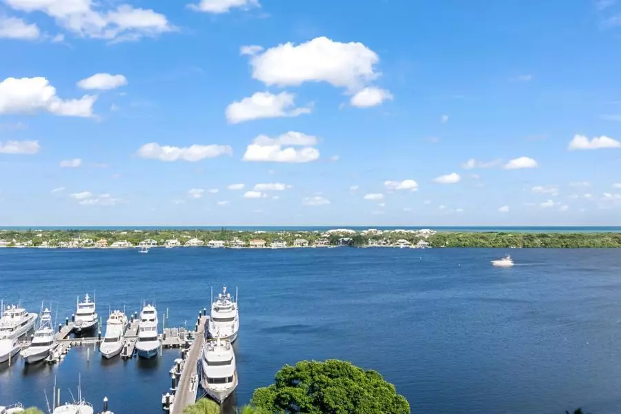 136 Lakeshore DR Ph10, North Palm Beach, FL 33408