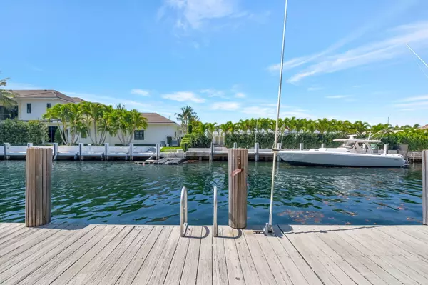 Boca Raton, FL 33431,750 NE Spanish River BLVD 103