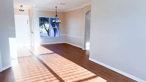 Port Saint Lucie, FL 34953,4002 SW Jarmer RD