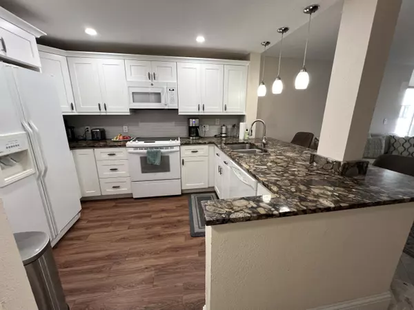 South Palm Beach, FL 33480,3580 S Ocean BLVD 2d