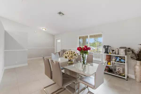 The Acreage, FL 33411,12781 N 51st CT