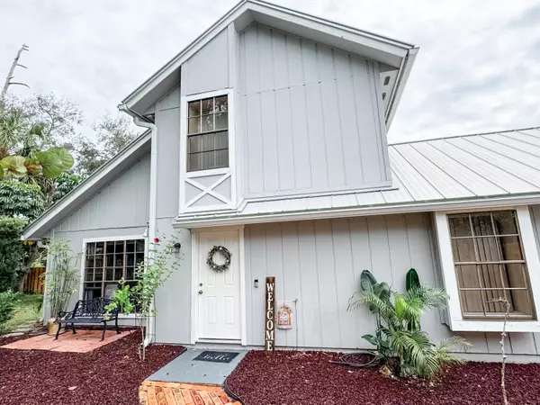 Vero Beach, FL 32962,1585 SW 17th LN