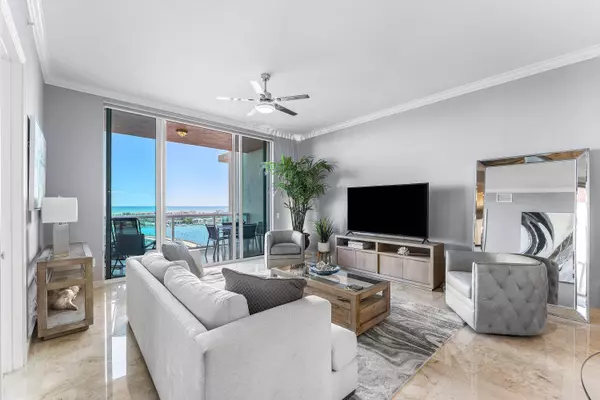 Riviera Beach, FL 33404,2640 Lake Shore DR 2215