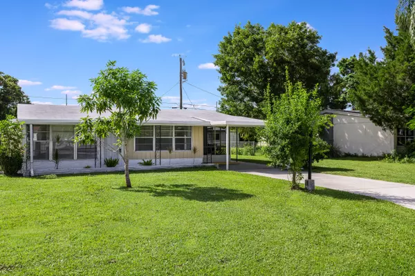 Vero Beach, FL 32960,1461 5th AVE