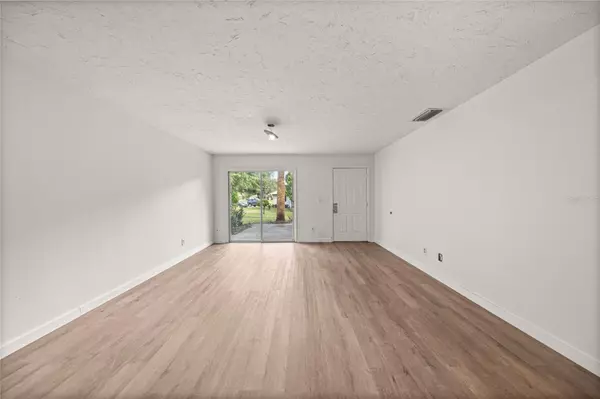 Ocala, FL 34480,2931 SE 52nd AVE D