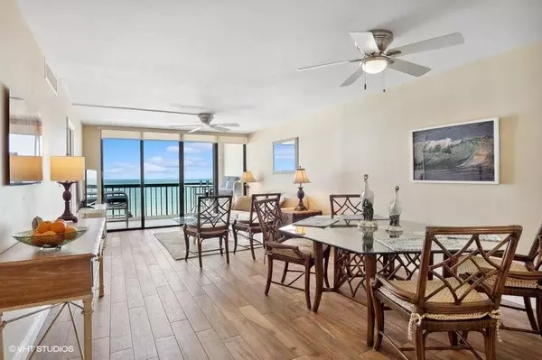 Jensen Beach, FL 34957,9900 South Ocean DR 1002