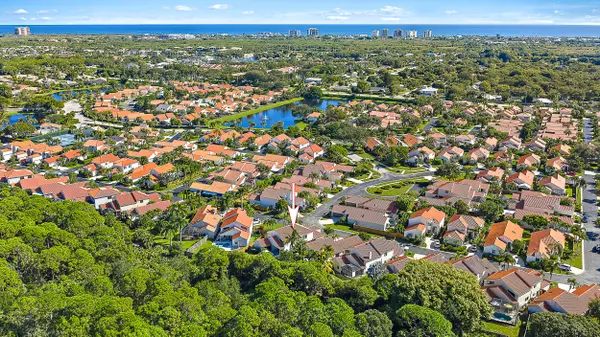Palm Beach Gardens, FL 33410,2596 La Cristal CIR