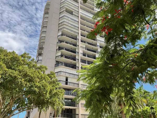 West Palm Beach, FL 33401,2425 Presidential 1103 WAY 1103