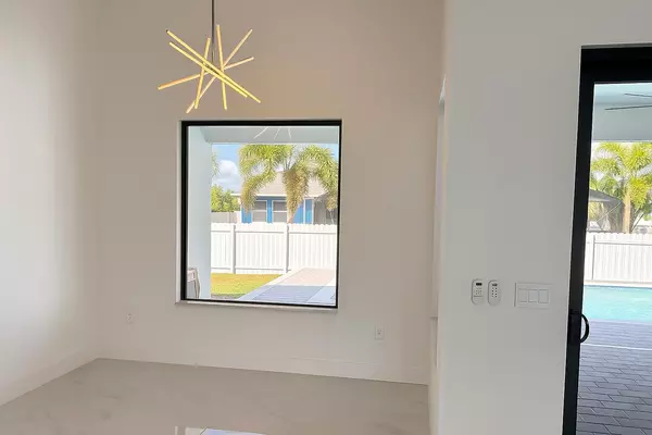 Cape Coral, FL 33993,2853 Nw 3rd St