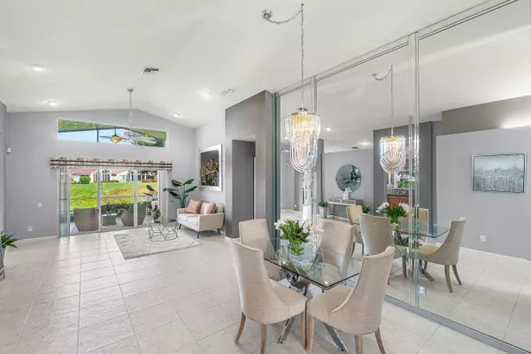 Boynton Beach, FL 33437,6691 Maybrook RD