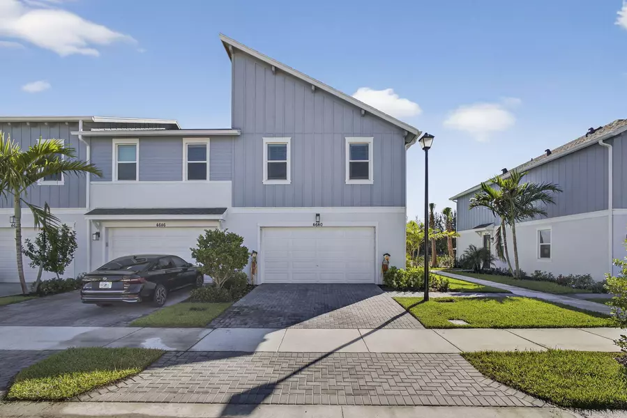 4640 Longwood Lake SQ, Westlake, FL 33470