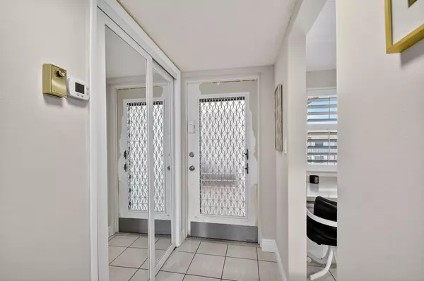 Delray Beach, FL 33483,931 Gardenia DR 567